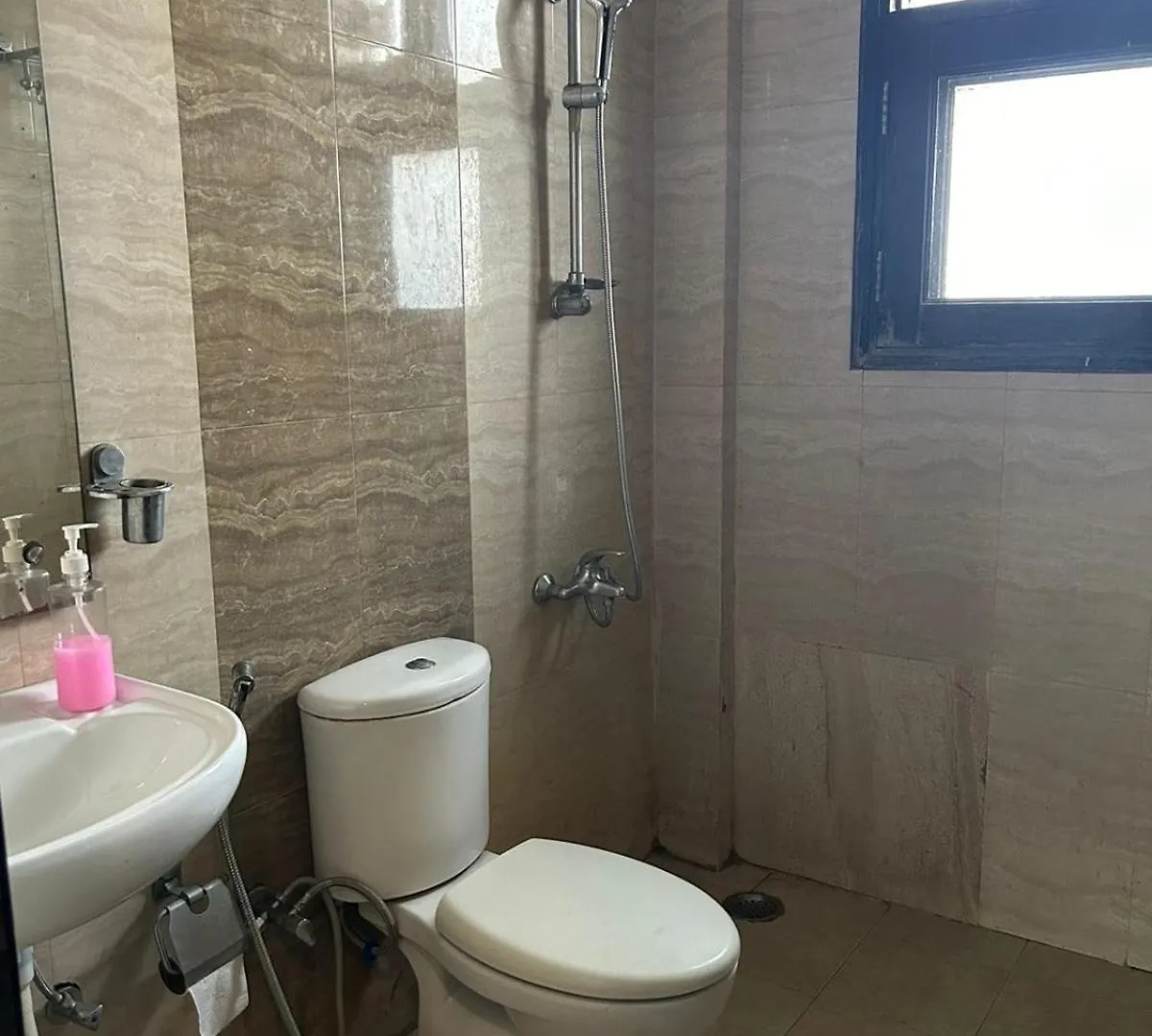Bellmore Stay Inn Gurgaon Hotel