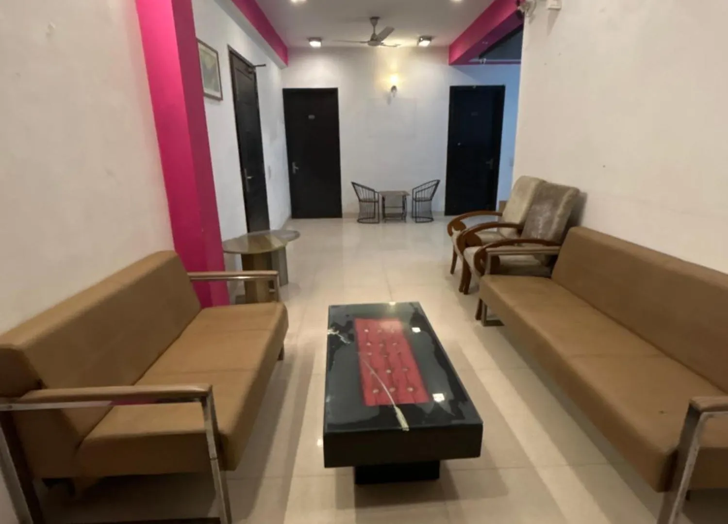 Bellmore Stay Inn Gurgaon Hotel